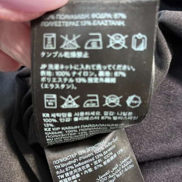 H&M Black Lace Dress - 8 - Picture 15 of 15